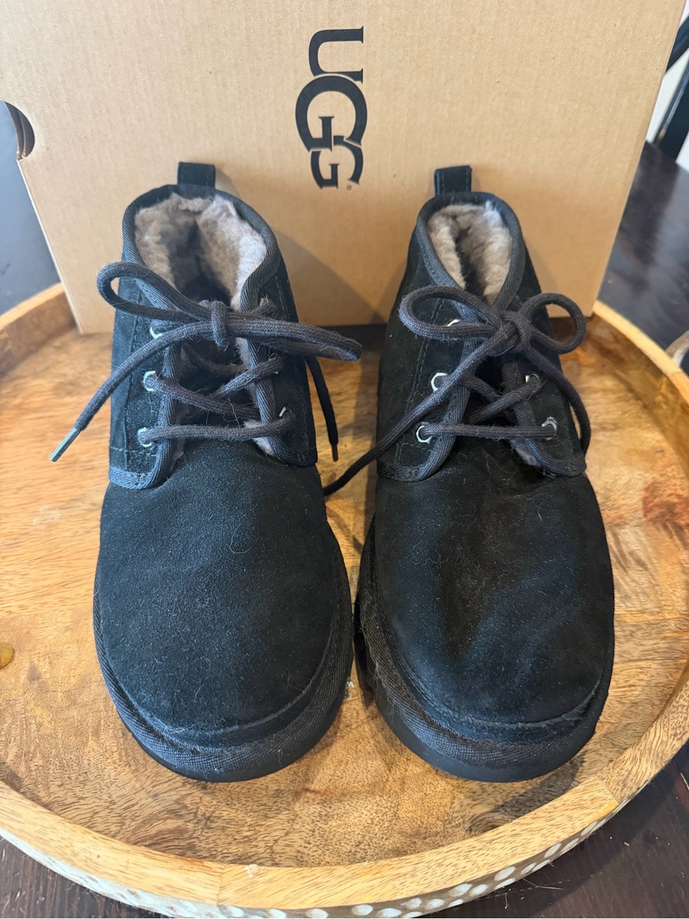 UGG Big Boy Size 7  Black Suede Lace-Up Shearling-Lined Boots